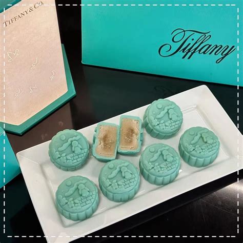 tiffany mooncake